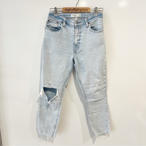 Abercrombie & Fitch Curve Love High Rise Skinny Jean - Picture 1 of 6